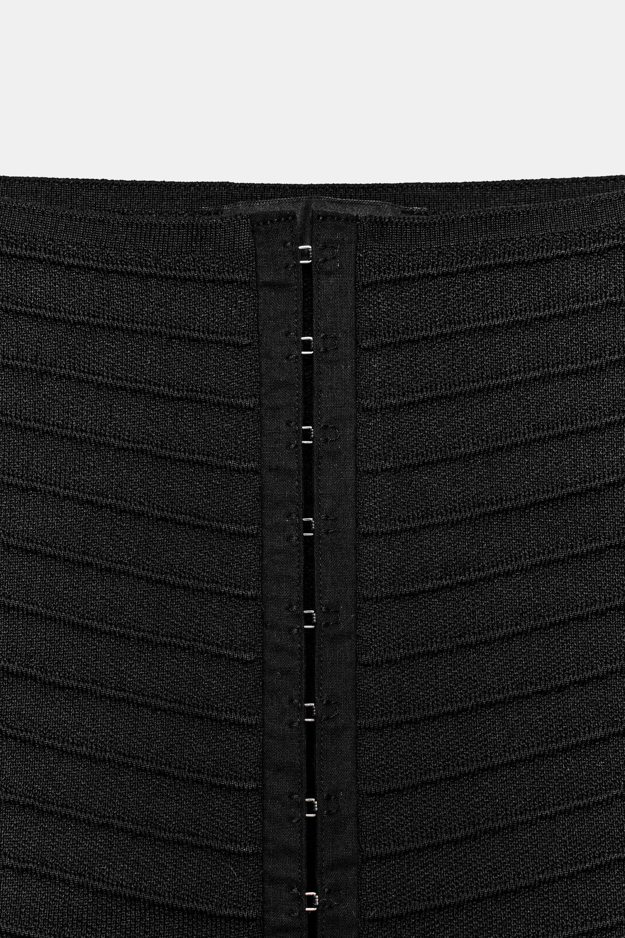 KNIT CORSET TOP